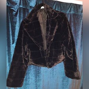 Black - Faux Fur - Outerwear by Lisa - Coat / jacket
